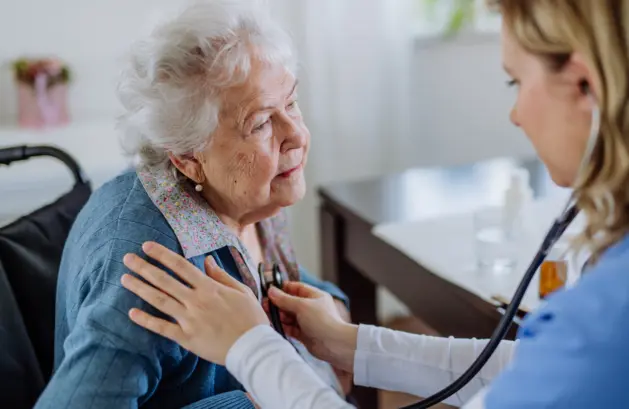 Восстановление после перелома шейки бедра