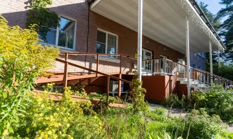 Фото пансионата Южный. Экстерьер # 2 (мин.)