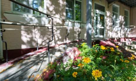 Фото пансионата Источник. Экстерьер # 2 (мин.)